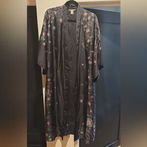 Victoria's Secret Black and Pink Kimono Jacket